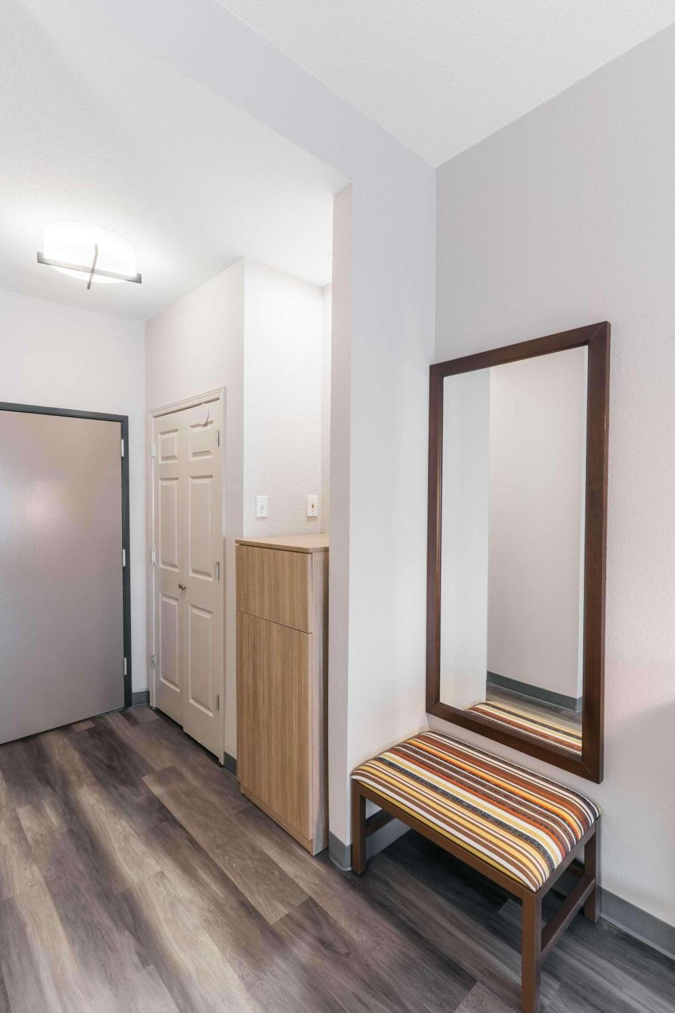 Country Inn & Suites By Radisson, Wolfchase-Memphis, Tn מראה חיצוני תמונה